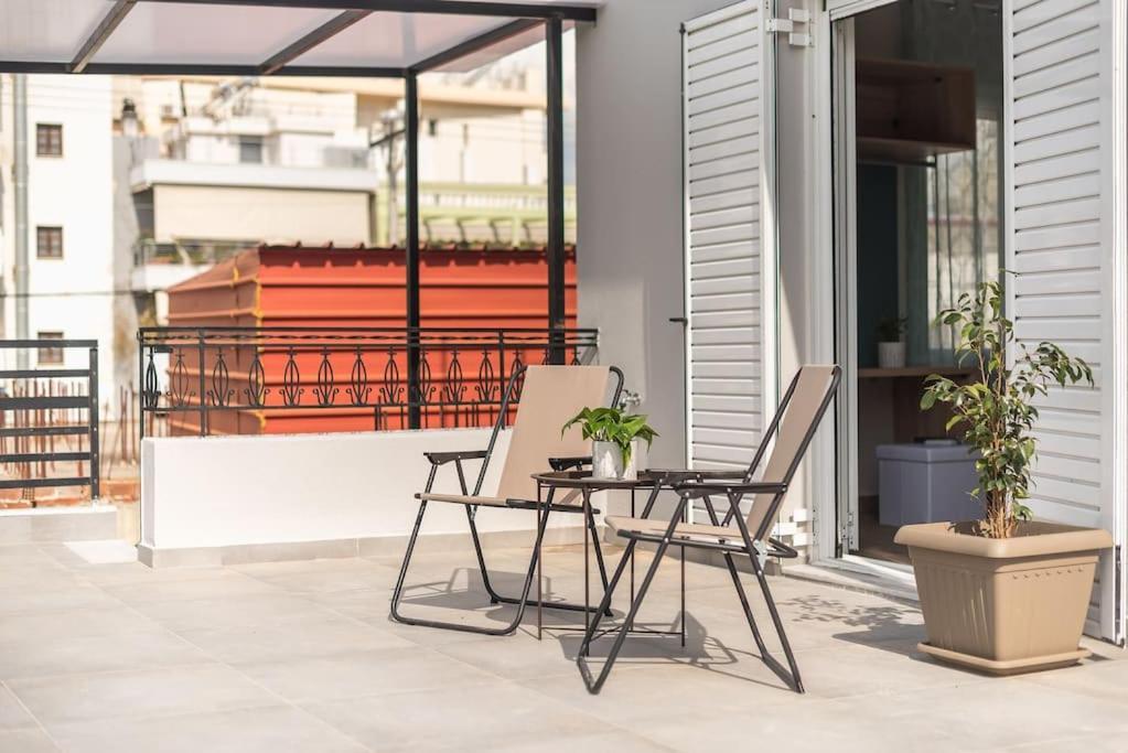 Ferienwohnung Peacock'S Terrace Piräus Exterior foto